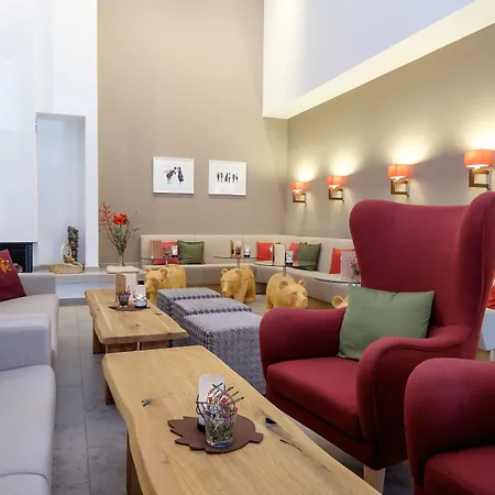 فندق بارين تيتيسي تيتيسي نيوستادت