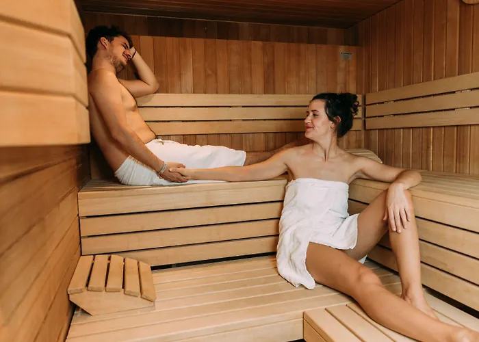 فندق بارين تيتيسي 4*